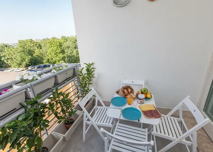 Boutique Domus River Terrace *